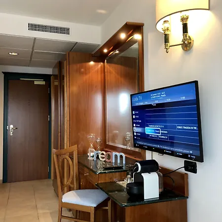 酒店 Ariae Dependance - Alihotels 圣乔瓦尼·罗通多