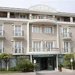 Hotel Ariae Dependance - Alihotels 4*