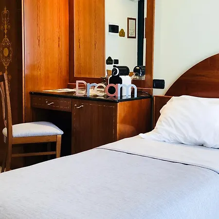 Ariae Dependance - Alihotels Отель 4*