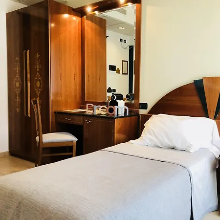 Ariae Dependance - Alihotels Отель