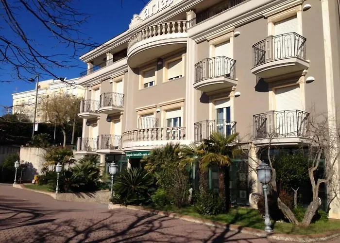 Ariae Dépendance - Alihotels Hotel